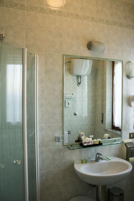 Hotel Ristorante Tre Stelle Sant'Albino Dış mekan fotoğraf