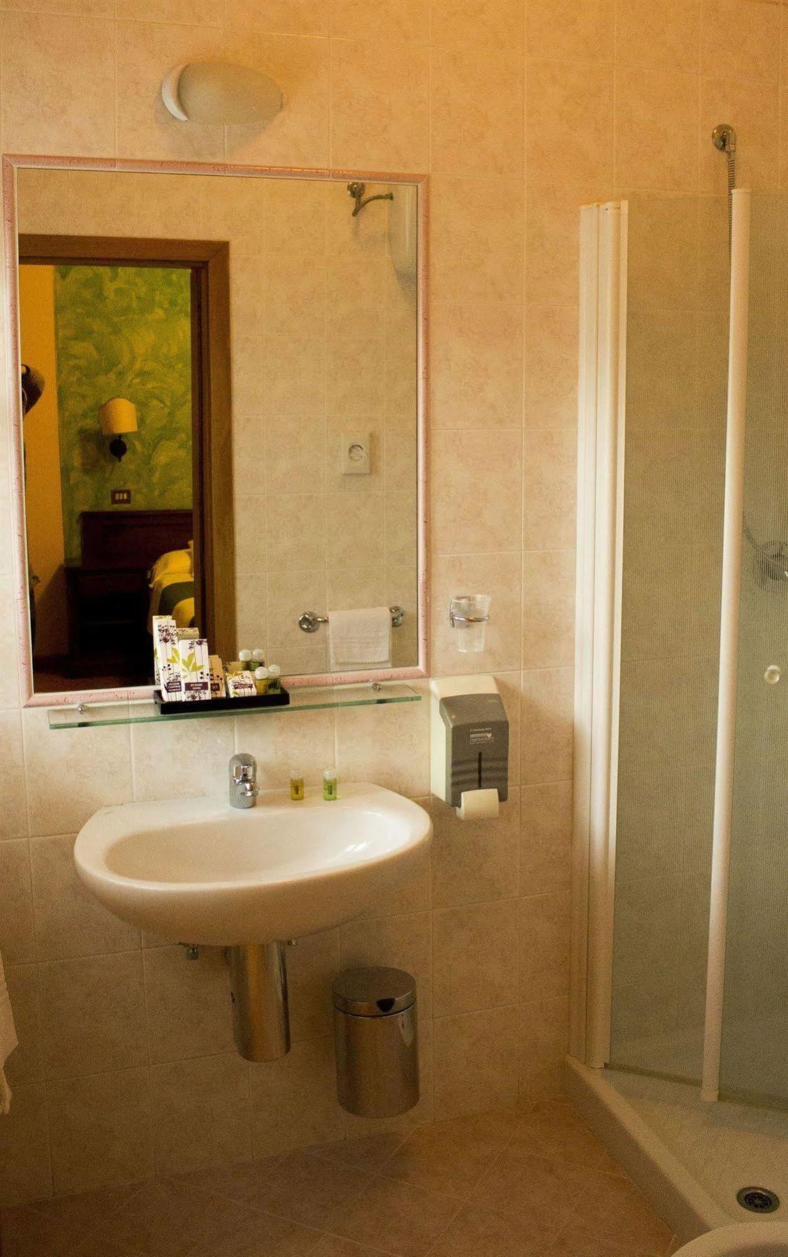 Hotel Ristorante Tre Stelle Sant'Albino Dış mekan fotoğraf
